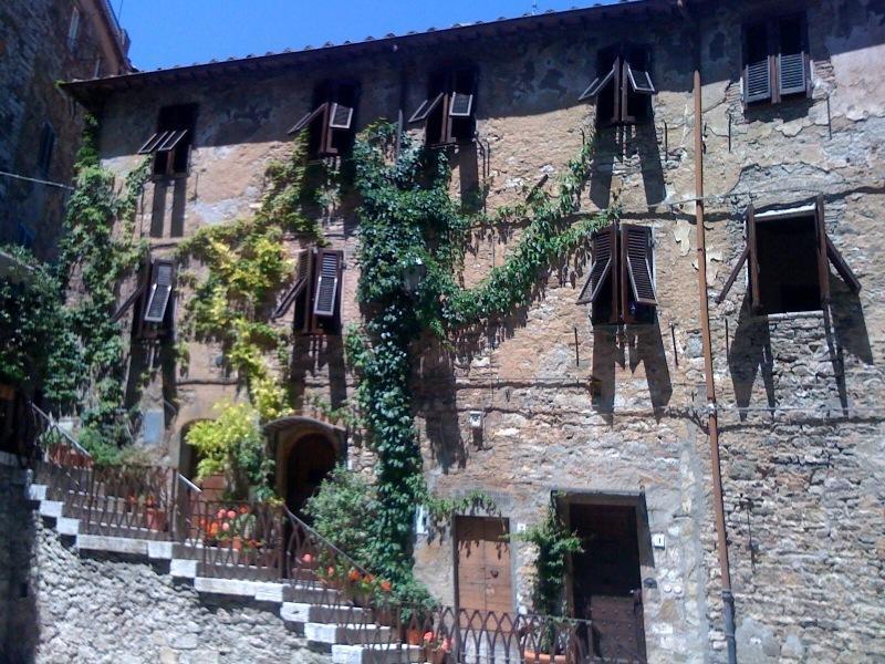 La Piazzetta Toscana B&B Кампілья-Мариттіма Екстер'єр фото