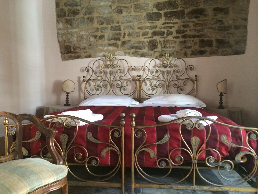 La Piazzetta Toscana B&B Кампілья-Мариттіма Номер фото