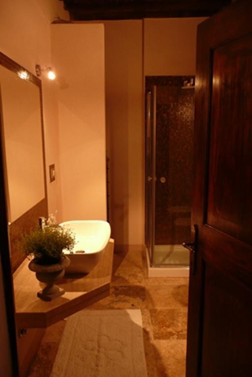 La Piazzetta Toscana B&B Кампілья-Мариттіма Номер фото