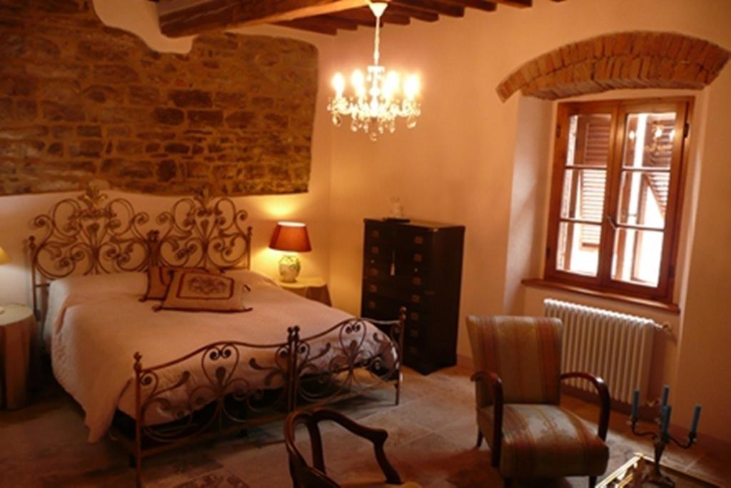 La Piazzetta Toscana B&B Кампілья-Мариттіма Номер фото