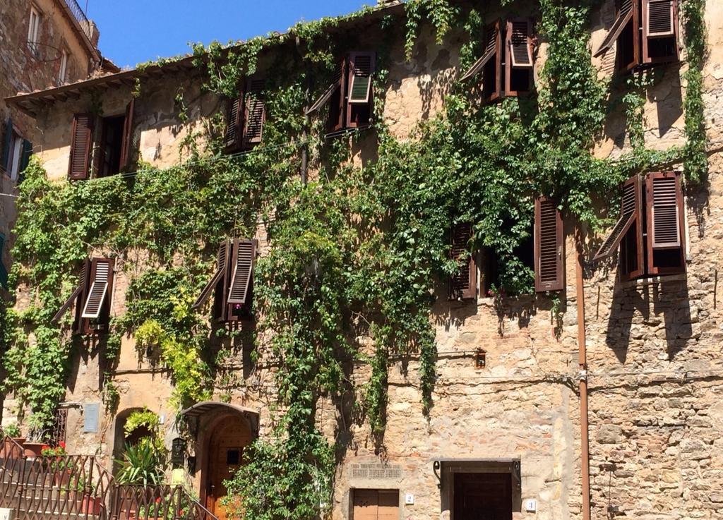 La Piazzetta Toscana B&B Кампілья-Мариттіма Екстер'єр фото