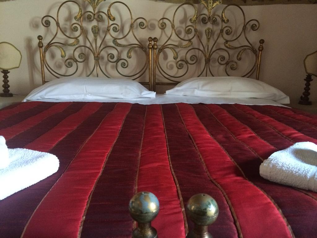 La Piazzetta Toscana B&B Кампілья-Мариттіма Номер фото