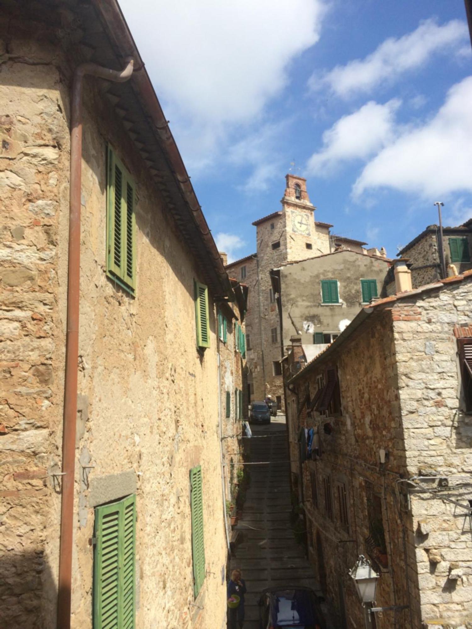 La Piazzetta Toscana B&B Кампілья-Мариттіма Екстер'єр фото